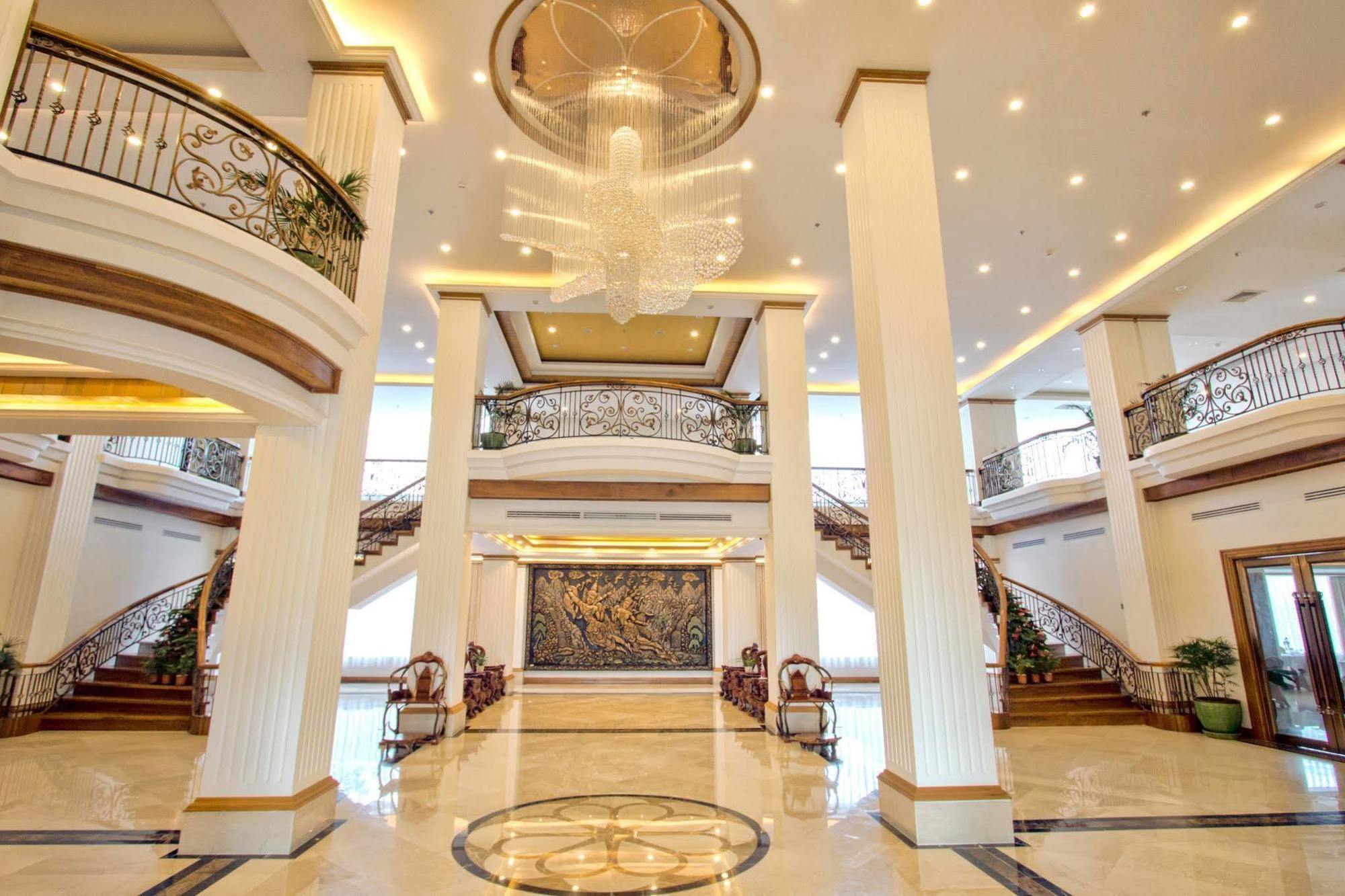 Golden Hotel Mandalay Exterior photo