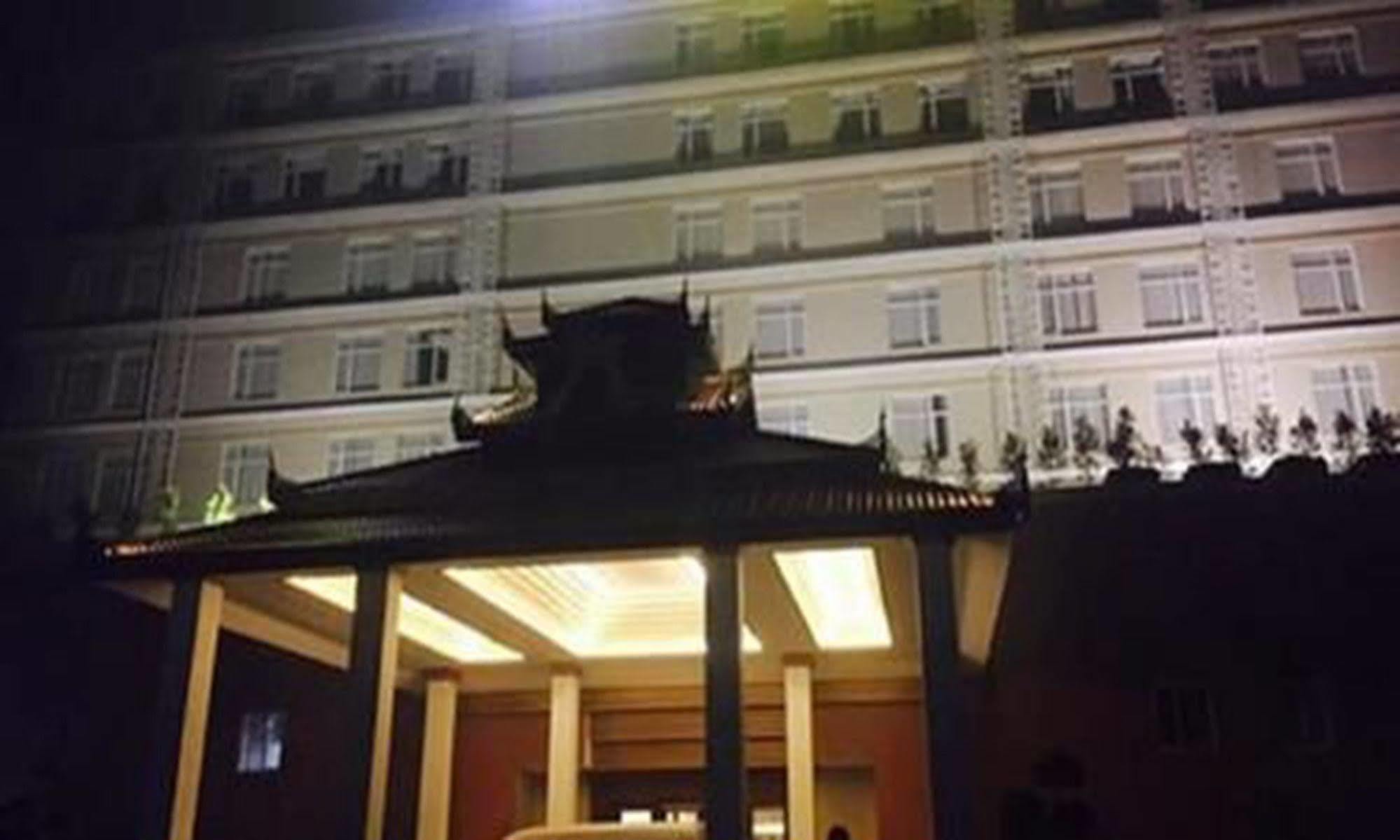 Golden Hotel Mandalay Exterior photo