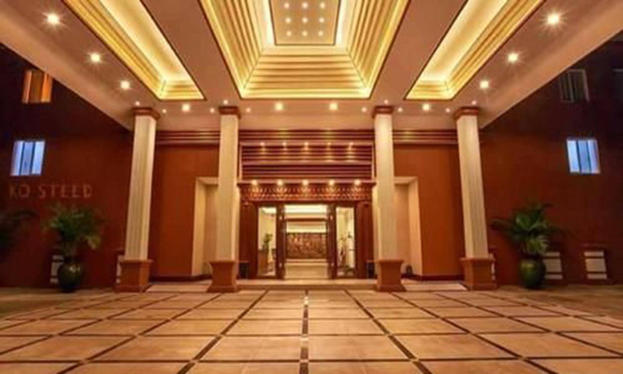 Golden Hotel Mandalay Exterior photo
